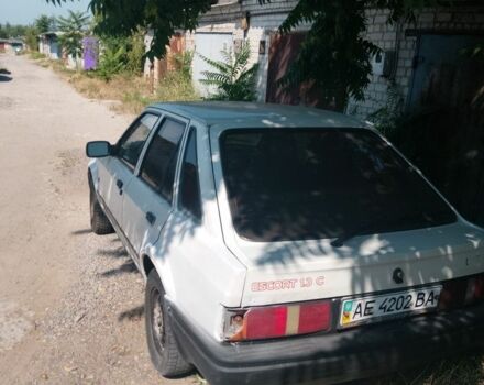 Белый Форд Эскорт, объемом двигателя 1 л и пробегом 1 тыс. км за 930 $, фото 2 на Automoto.ua