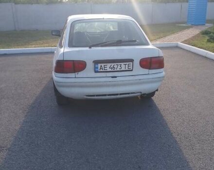 Білий Форд Ескорт, об'ємом двигуна 1.4 л та пробігом 250 тис. км за 1100 $, фото 2 на Automoto.ua