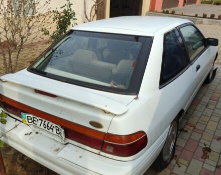 Білий Форд Ескорт, об'ємом двигуна 0 л та пробігом 100 тис. км за 591 $, фото 2 на Automoto.ua