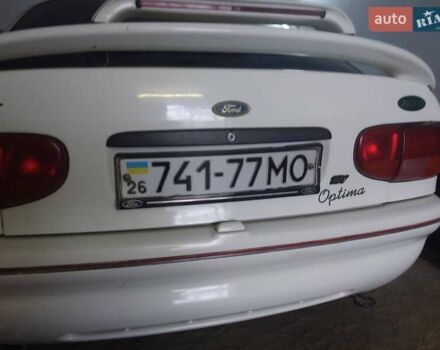 Білий Форд Ескорт, об'ємом двигуна 1.6 л та пробігом 30 тис. км за 2000 $, фото 1 на Automoto.ua