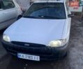 Белый Форд Эскорт, объемом двигателя 1.3 л и пробегом 161 тыс. км за 1200 $, фото 1 на Automoto.ua