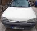 Білий Форд Ескорт, об'ємом двигуна 1.8 л та пробігом 250 тис. км за 1200 $, фото 1 на Automoto.ua