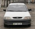 Білий Форд Ескорт, об'ємом двигуна 1.4 л та пробігом 250 тис. км за 750 $, фото 1 на Automoto.ua