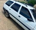 Белый Форд Эскорт, объемом двигателя 1.4 л и пробегом 130 тыс. км за 1500 $, фото 1 на Automoto.ua