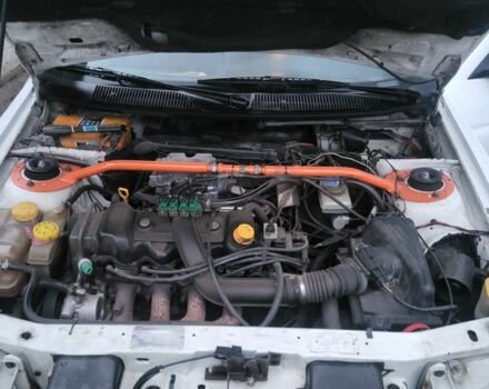 Белый Форд Эскорт, объемом двигателя 1.4 л и пробегом 257 тыс. км за 1400 $, фото 1 на Automoto.ua