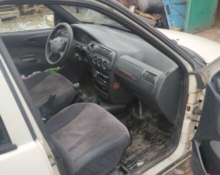 Білий Форд Ескорт, об'ємом двигуна 1.8 л та пробігом 300 тис. км за 700 $, фото 6 на Automoto.ua