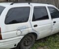 Белый Форд Эскорт, объемом двигателя 1.6 л и пробегом 470 тыс. км за 950 $, фото 2 на Automoto.ua