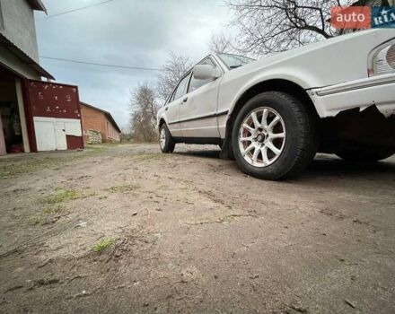 Белый Форд Эскорт, объемом двигателя 1.8 л и пробегом 150 тыс. км за 550 $, фото 4 на Automoto.ua