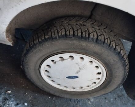 Білий Форд Ескорт, об'ємом двигуна 1.3 л та пробігом 2 тис. км за 850 $, фото 1 на Automoto.ua