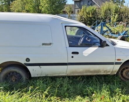 Білий Форд Ескорт, об'ємом двигуна 1.8 л та пробігом 345 тис. км за 1287 $, фото 1 на Automoto.ua