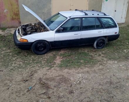 Білий Форд Ескорт, об'ємом двигуна 2 л та пробігом 633 тис. км за 650 $, фото 1 на Automoto.ua