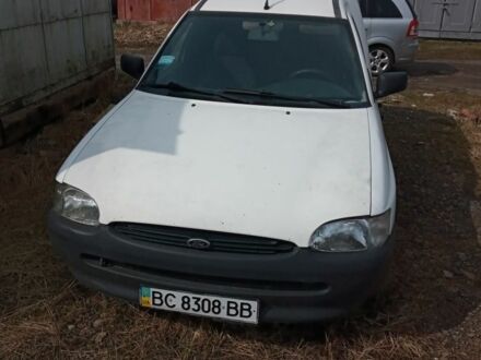 Форд Ескорт 1996 у Дрогобичі на Automoto.ua Білий Форд Ескорт, об'ємом двигуна 2 л та пробігом 50 тис. км за 361 $, фото 1 на Automoto.ua