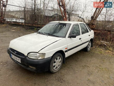 Білий Форд Ескорт, об'ємом двигуна 1.3 л та пробігом 300 тис. км за 800 $, фото 1 на Automoto.ua
