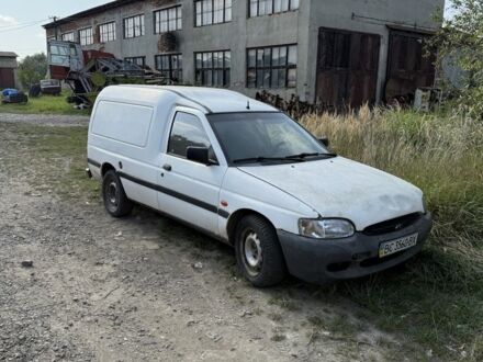 Форд Эскорт 1996 в Стрые на Automoto.ua Белый Форд Эскорт, объемом двигателя 0 л и пробегом 200 тыс. км за 499 $, фото 1 на Automoto.ua