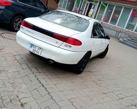 Білий Форд Ескорт, об'ємом двигуна 2 л та пробігом 350 тис. км за 1000 $, фото 1 на Automoto.ua