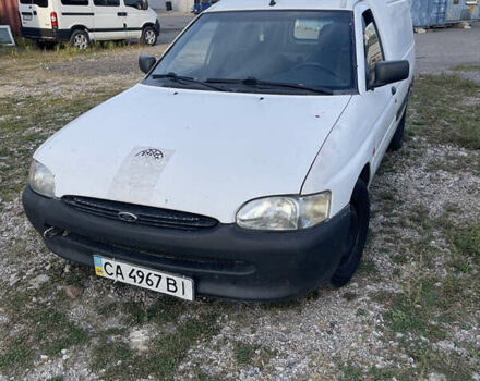 Білий Форд Ескорт, об'ємом двигуна 1.75 л та пробігом 150 тис. км за 1500 $, фото 1 на Automoto.ua