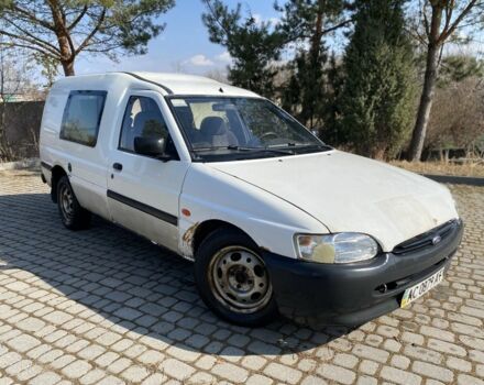 Белый Форд Эскорт, объемом двигателя 1.8 л и пробегом 300 тыс. км за 699 $, фото 1 на Automoto.ua