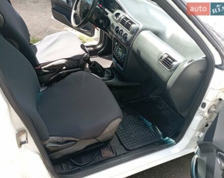 Білий Форд Ескорт, об'ємом двигуна 0 л та пробігом 214 тис. км за 1900 $, фото 1 на Automoto.ua