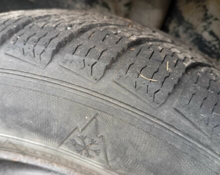 Бежевый Форд Эскорт, объемом двигателя 1.4 л и пробегом 189 тыс. км за 500 $, фото 4 на Automoto.ua