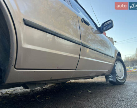 Бежевий Форд Ескорт, об'ємом двигуна 1.4 л та пробігом 150 тис. км за 880 $, фото 11 на Automoto.ua