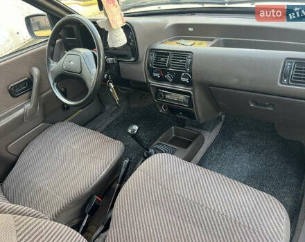 Бежевий Форд Ескорт, об'ємом двигуна 1.4 л та пробігом 150 тис. км за 880 $, фото 20 на Automoto.ua