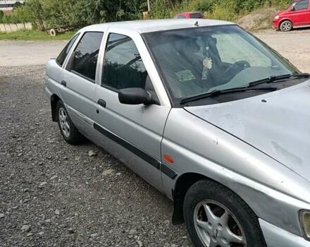 Бежевый Форд Эскорт, объемом двигателя 1.4 л и пробегом 447 тыс. км за 850 $, фото 1 на Automoto.ua