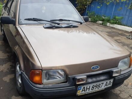 Форд Эскорт 1986 в Краматорске на Automoto.ua Бежевый Форд Эскорт, объемом двигателя 1.6 л и пробегом 10 тыс. км за 845 $, фото 1 на Automoto.ua