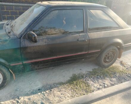 Чорний Форд Ескорт, об'ємом двигуна 2 л та пробігом 2 тис. км за 350 $, фото 5 на Automoto.ua