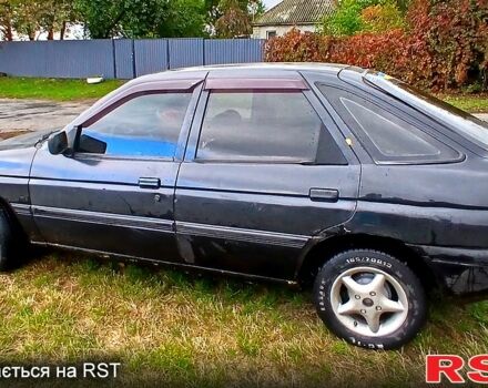 Черный Форд Эскорт, объемом двигателя 1.3 л и пробегом 487 тыс. км за 650 $, фото 2 на Automoto.ua