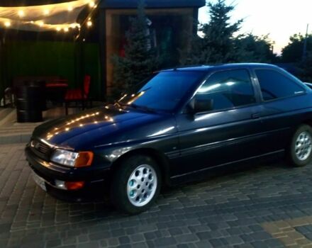 Черный Форд Эскорт, объемом двигателя 2 л и пробегом 1 тыс. км за 1600 $, фото 7 на Automoto.ua