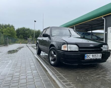 Чорний Форд Ескорт, об'ємом двигуна 1.4 л та пробігом 3 тис. км за 485 $, фото 2 на Automoto.ua