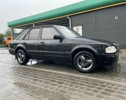 Чорний Форд Ескорт, об'ємом двигуна 1.4 л та пробігом 3 тис. км за 485 $, фото 5 на Automoto.ua