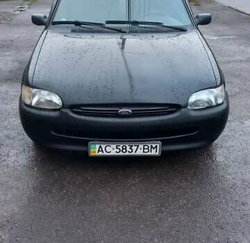 Черный Форд Эскорт, объемом двигателя 1.6 л и пробегом 349 тыс. км за 2000 $, фото 9 на Automoto.ua