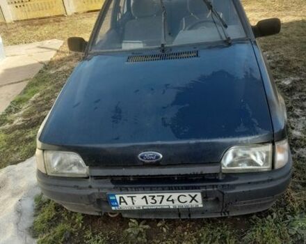 Чорний Форд Ескорт, об'ємом двигуна 1.3 л та пробігом 350 тис. км за 250 $, фото 1 на Automoto.ua