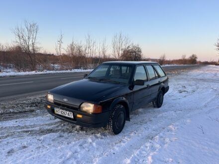 Черный Форд Эскорт, объемом двигателя 1.4 л и пробегом 354 тыс. км за 800 $, фото 1 на Automoto.ua