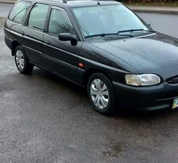 Черный Форд Эскорт, объемом двигателя 1.6 л и пробегом 349 тыс. км за 2000 $, фото 1 на Automoto.ua