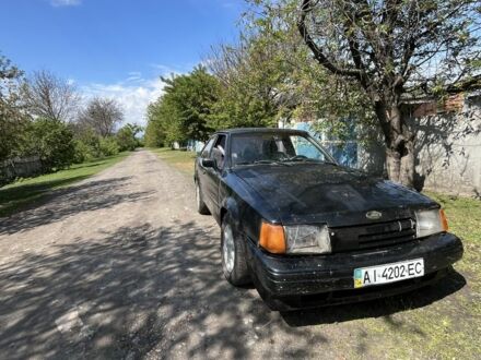 Форд Ескорт 1998 у Ахтырке на Automoto.ua Чорний Форд Ескорт, об'ємом двигуна 1.9 л та пробігом 160 тис. км за 750 $, фото 1 на Automoto.ua