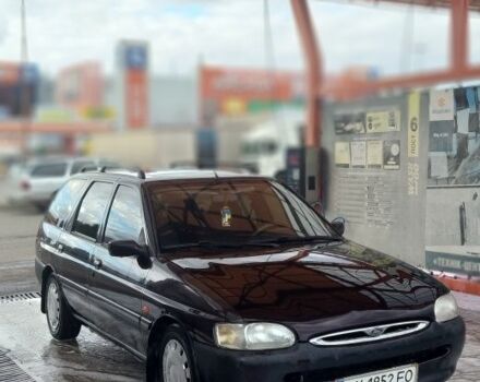 Фіолетовий Форд Ескорт, об'ємом двигуна 1.6 л та пробігом 2 тис. км за 2350 $, фото 2 на Automoto.ua