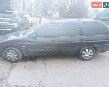 Фіолетовий Форд Ескорт, об'ємом двигуна 1.6 л та пробігом 450 тис. км за 1400 $, фото 4 на Automoto.ua