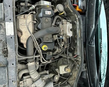 Коричневий Форд Ескорт, об'ємом двигуна 1.4 л та пробігом 288 тис. км за 1999 $, фото 13 на Automoto.ua