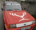 Червоний Форд Ескорт, об'ємом двигуна 1.3 л та пробігом 300 тис. км за 699 $, фото 1 на Automoto.ua