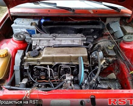Червоний Форд Ескорт, об'ємом двигуна 1.6 л та пробігом 300 тис. км за 850 $, фото 5 на Automoto.ua