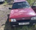 Красный Форд Эскорт, объемом двигателя 1.4 л и пробегом 500 тыс. км за 892 $, фото 1 на Automoto.ua