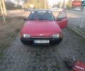 Красный Форд Эскорт, объемом двигателя 1.3 л и пробегом 300 тыс. км за 1003 $, фото 1 на Automoto.ua