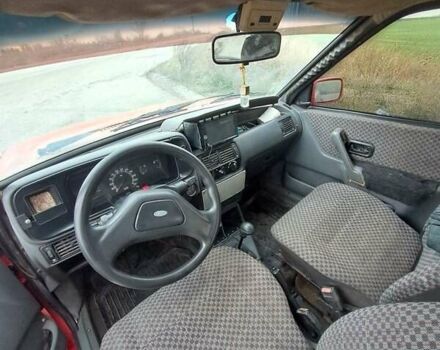 Красный Форд Эскорт, объемом двигателя 0 л и пробегом 60 тыс. км за 713 $, фото 3 на Automoto.ua