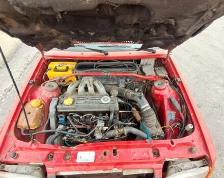 Красный Форд Эскорт, объемом двигателя 0 л и пробегом 60 тыс. км за 713 $, фото 5 на Automoto.ua