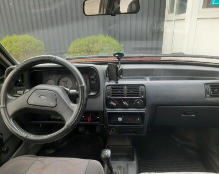 Красный Форд Эскорт, объемом двигателя 0 л и пробегом 36 тыс. км за 1000 $, фото 4 на Automoto.ua