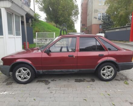 Красный Форд Эскорт, объемом двигателя 0 л и пробегом 36 тыс. км за 1000 $, фото 1 на Automoto.ua