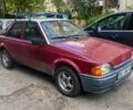 Красный Форд Эскорт, объемом двигателя 1.3 л и пробегом 300 тыс. км за 650 $, фото 1 на Automoto.ua