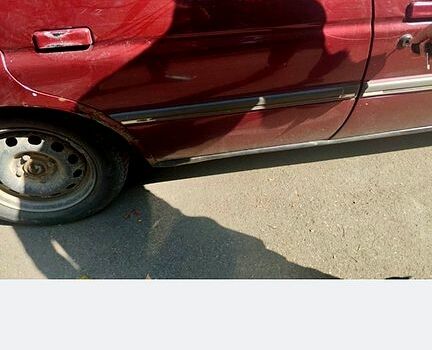 Червоний Форд Ескорт, об'ємом двигуна 1.6 л та пробігом 399 тис. км за 400 $, фото 2 на Automoto.ua